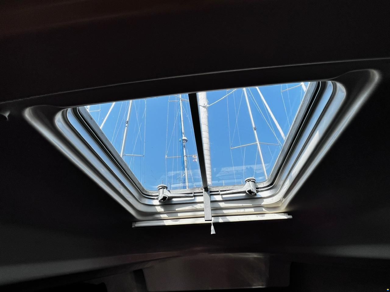 Jeanneau Sun Odyssey 37