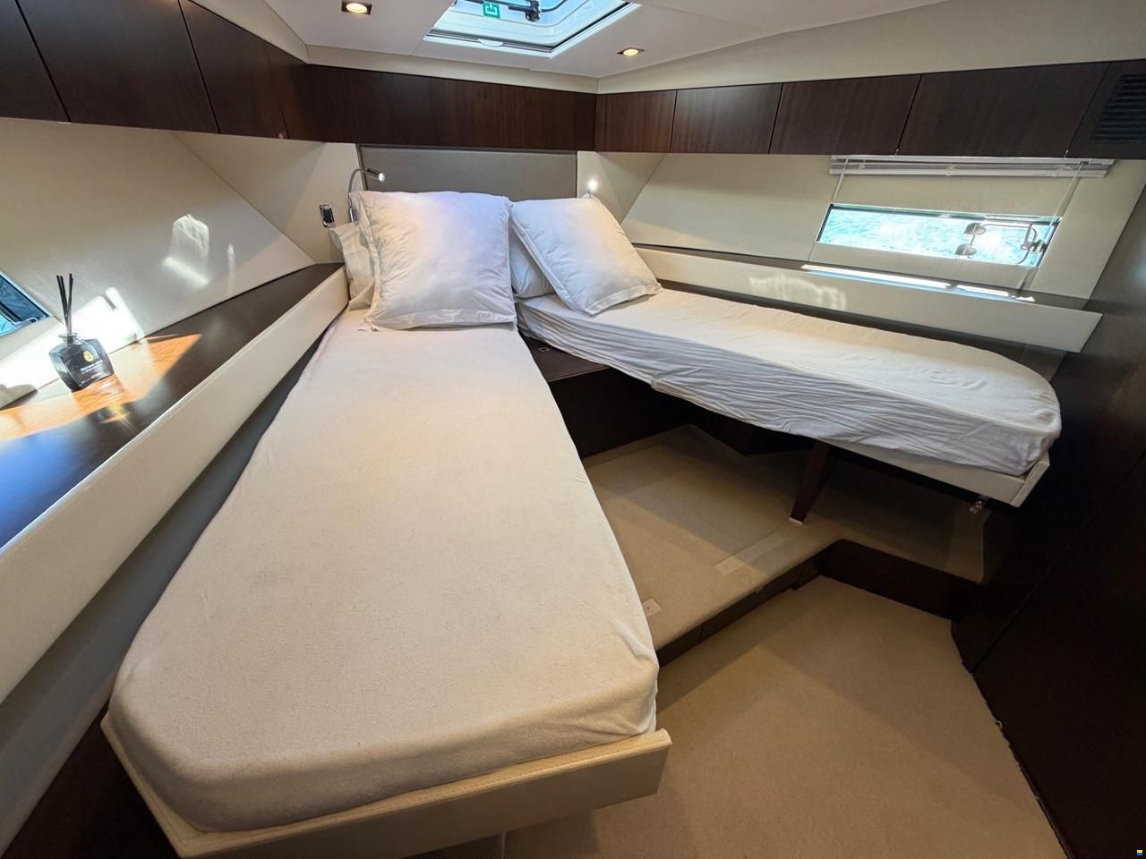 Fairline Squadron 48