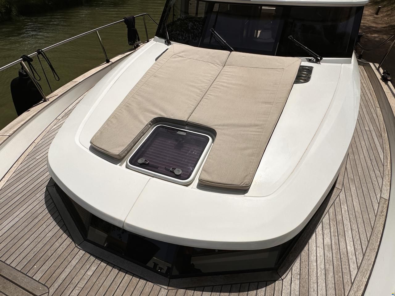 Greenline 40 Hybrid