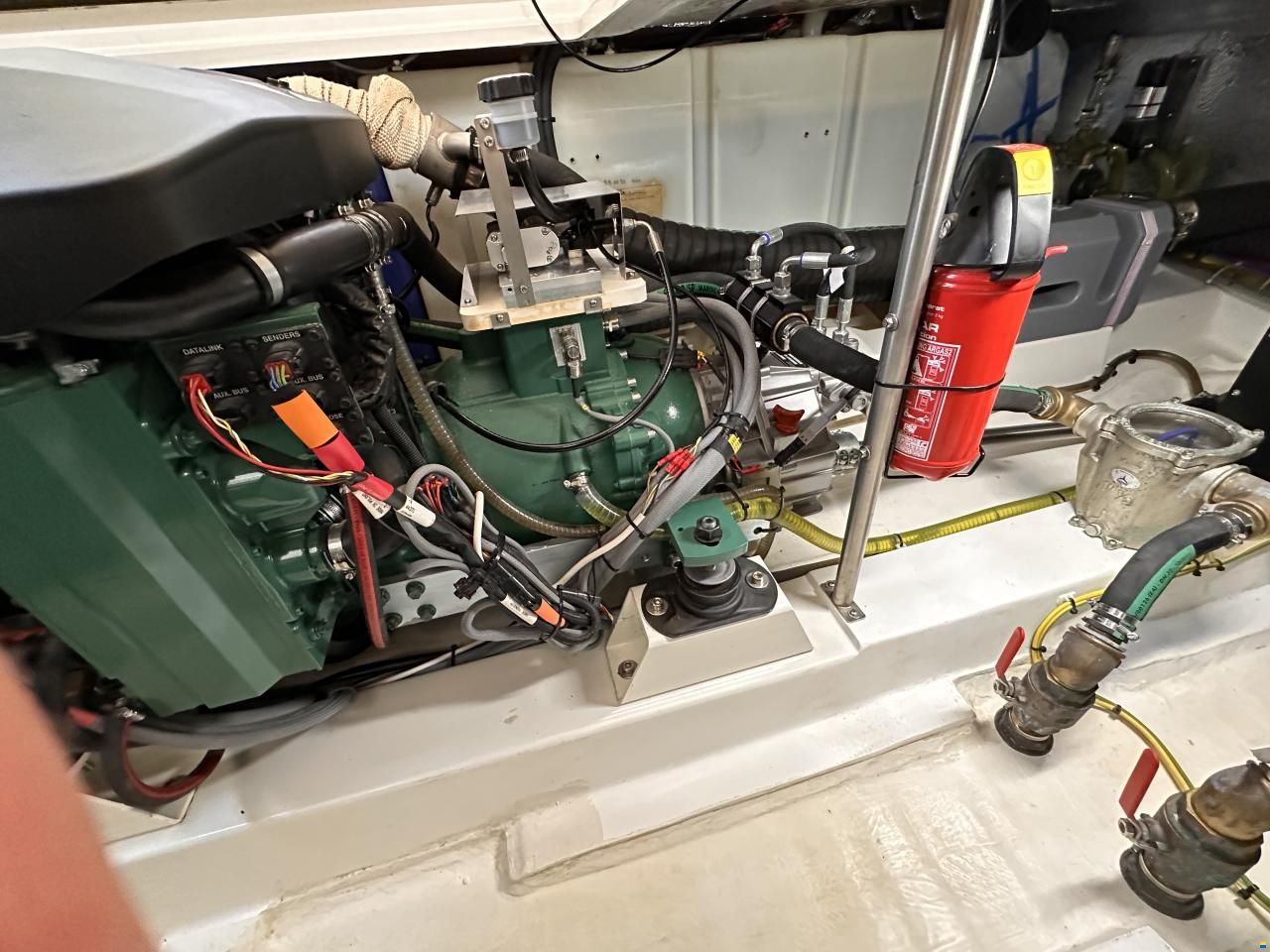 Greenline 40 Hybrid