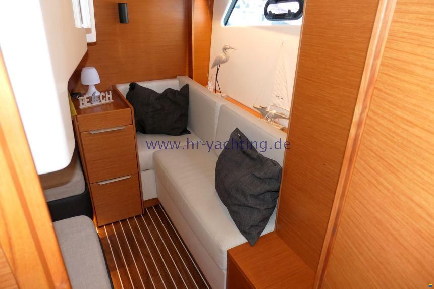 Bavaria 360 HT