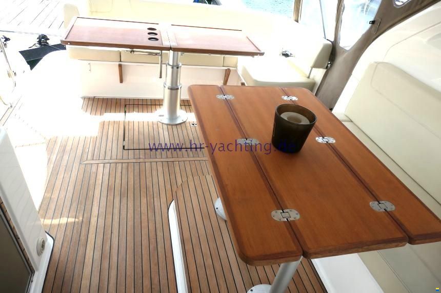 Bavaria 360 HT