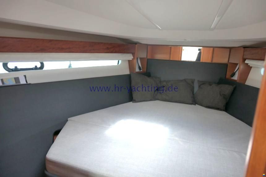 Bavaria 360 HT