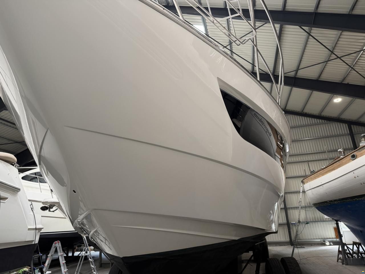 Galeon 550 Fly
