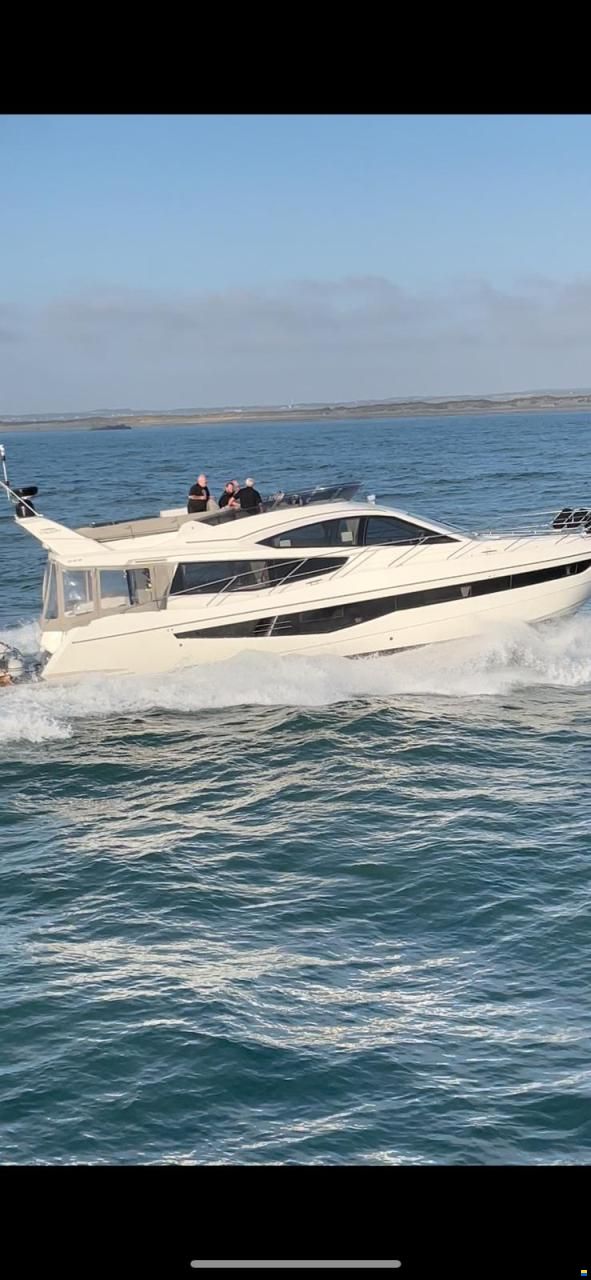 Galeon 550 Fly