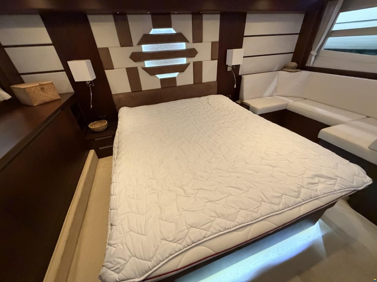 Galeon 550 Fly