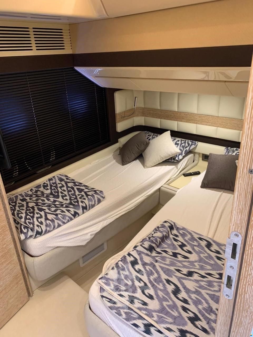 Azimut 64 Flybridge