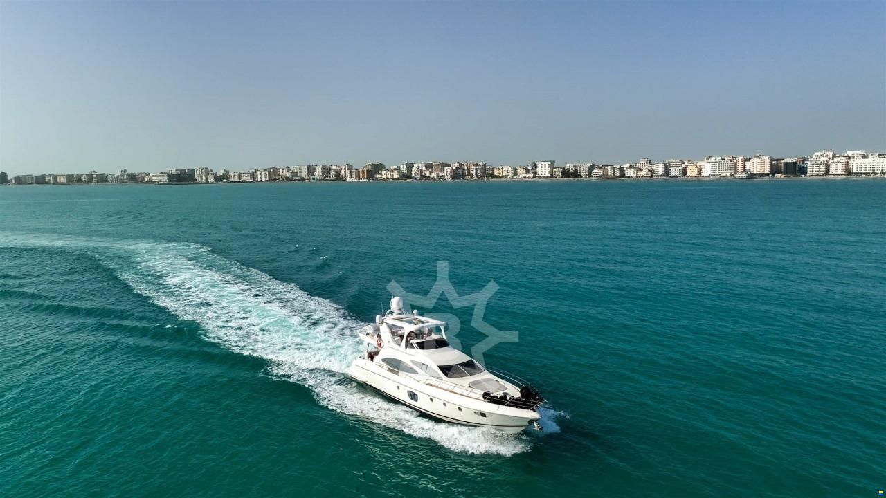 Azimut 68 EVO