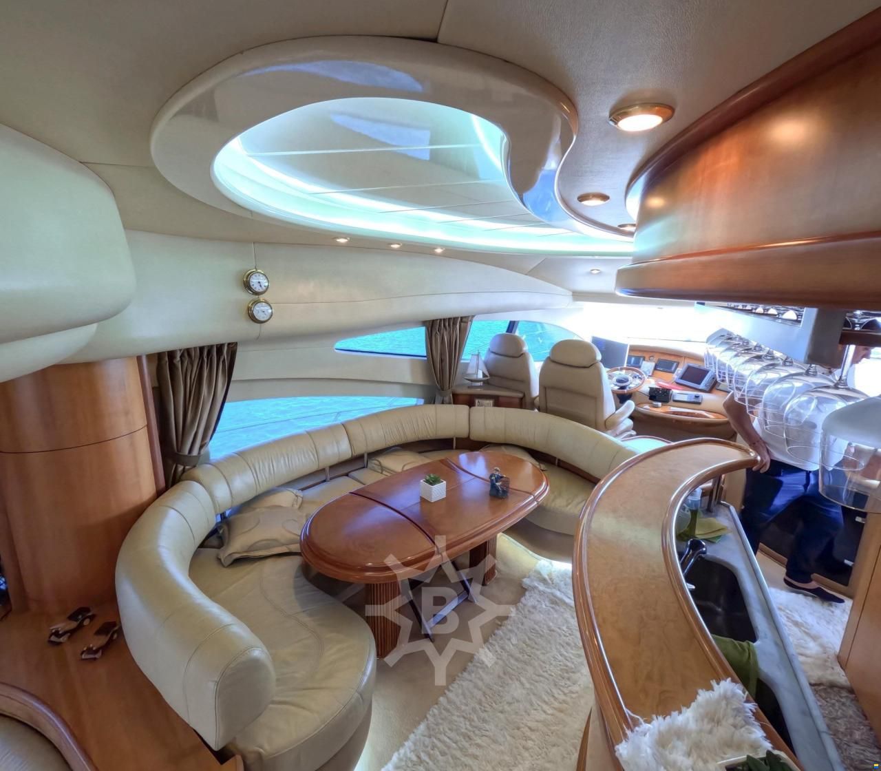 Azimut 68 EVO