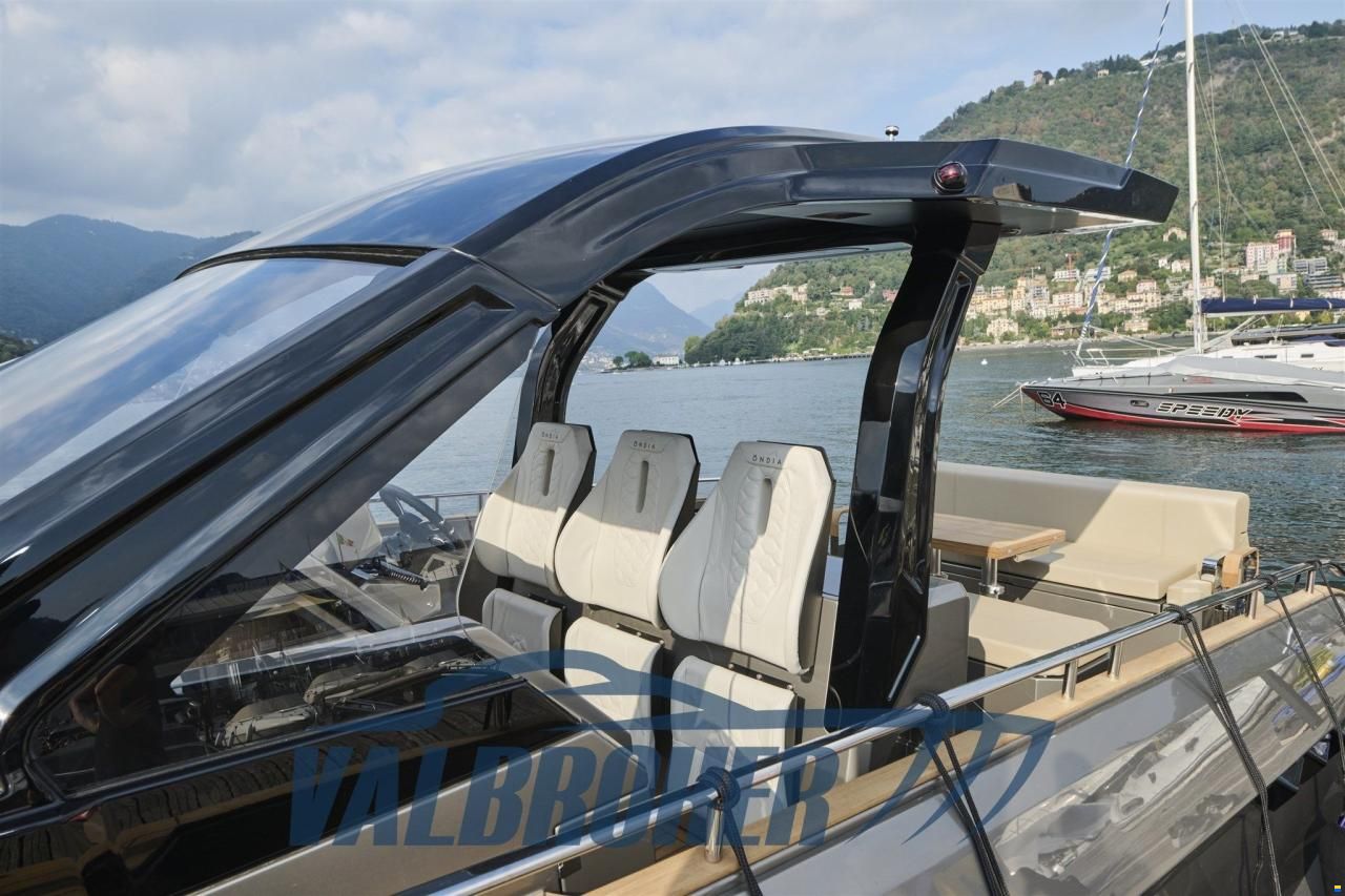 &Ograve;ndia ONDIA 36 CARBON SPORT T-TOP