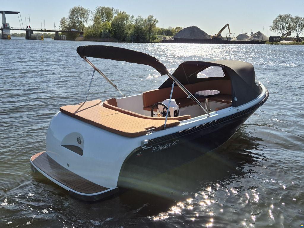 Reitdieper 565 tender
