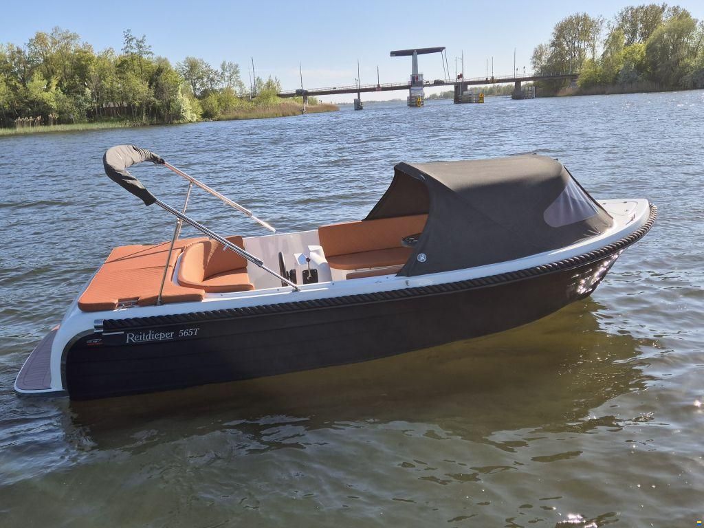 Reitdieper 565 tender
