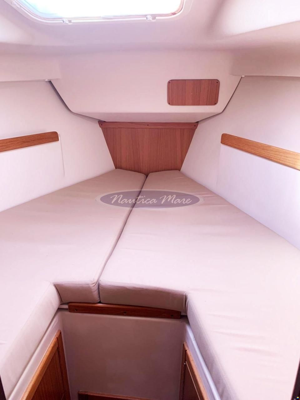 Catalina 309
