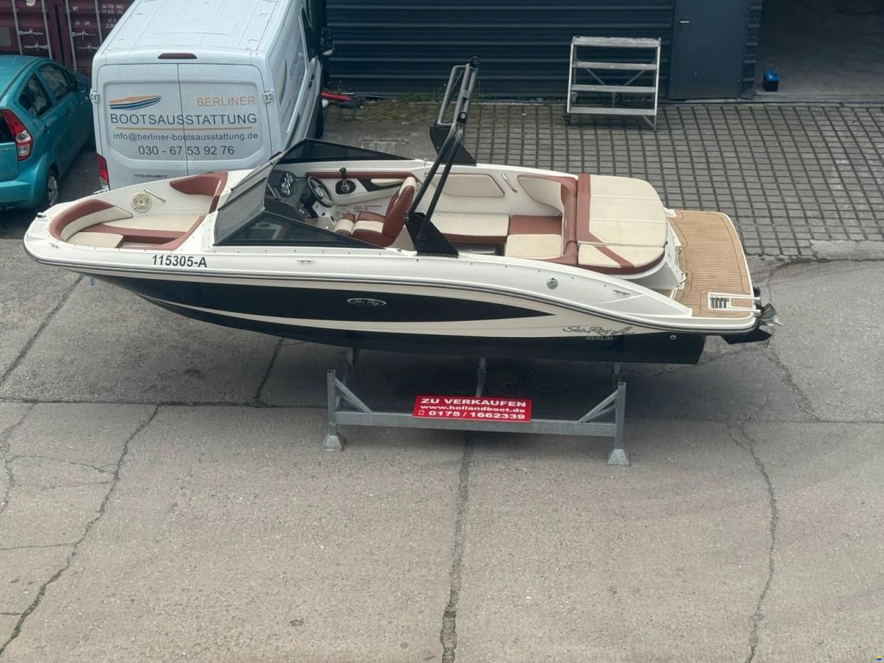 Sea Ray 210 SPX Tower