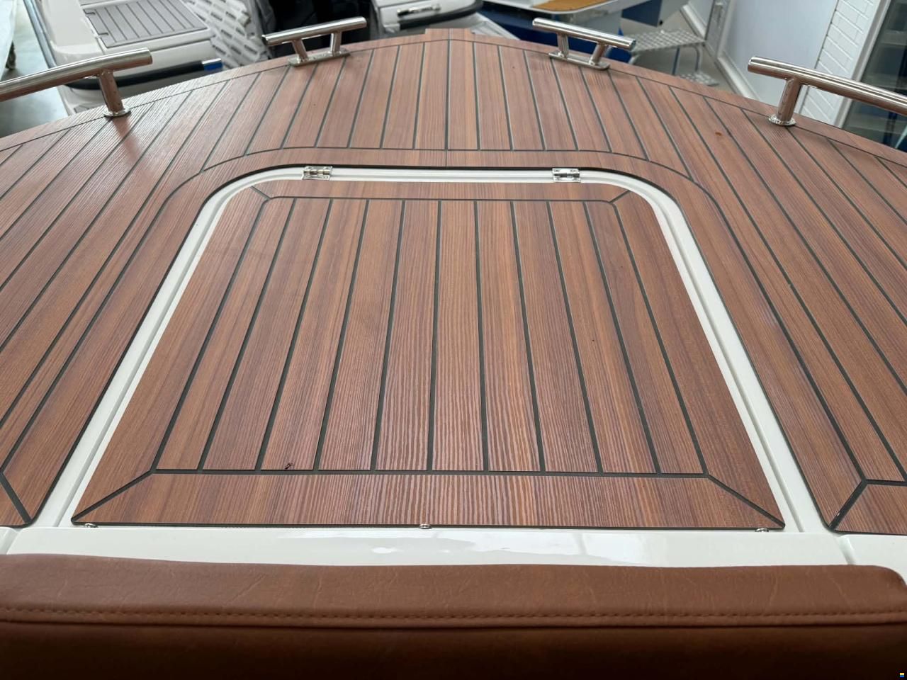 Maxima 730
