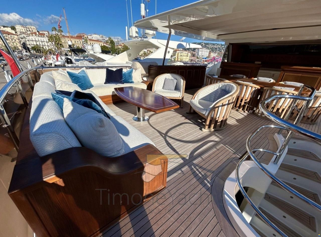 Benetti 85 Legend