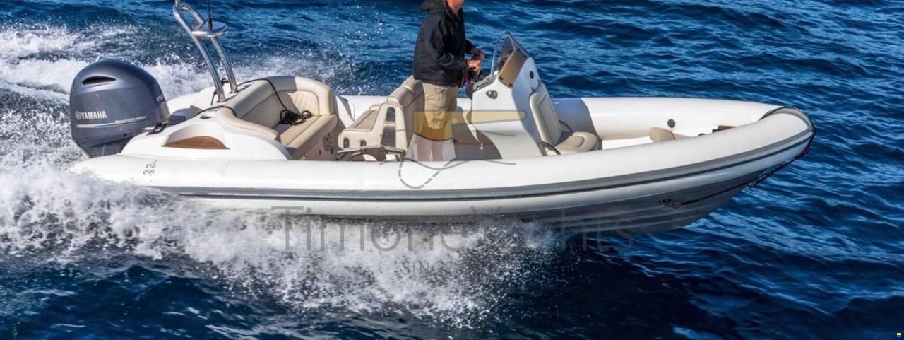 Benetti 85 Legend