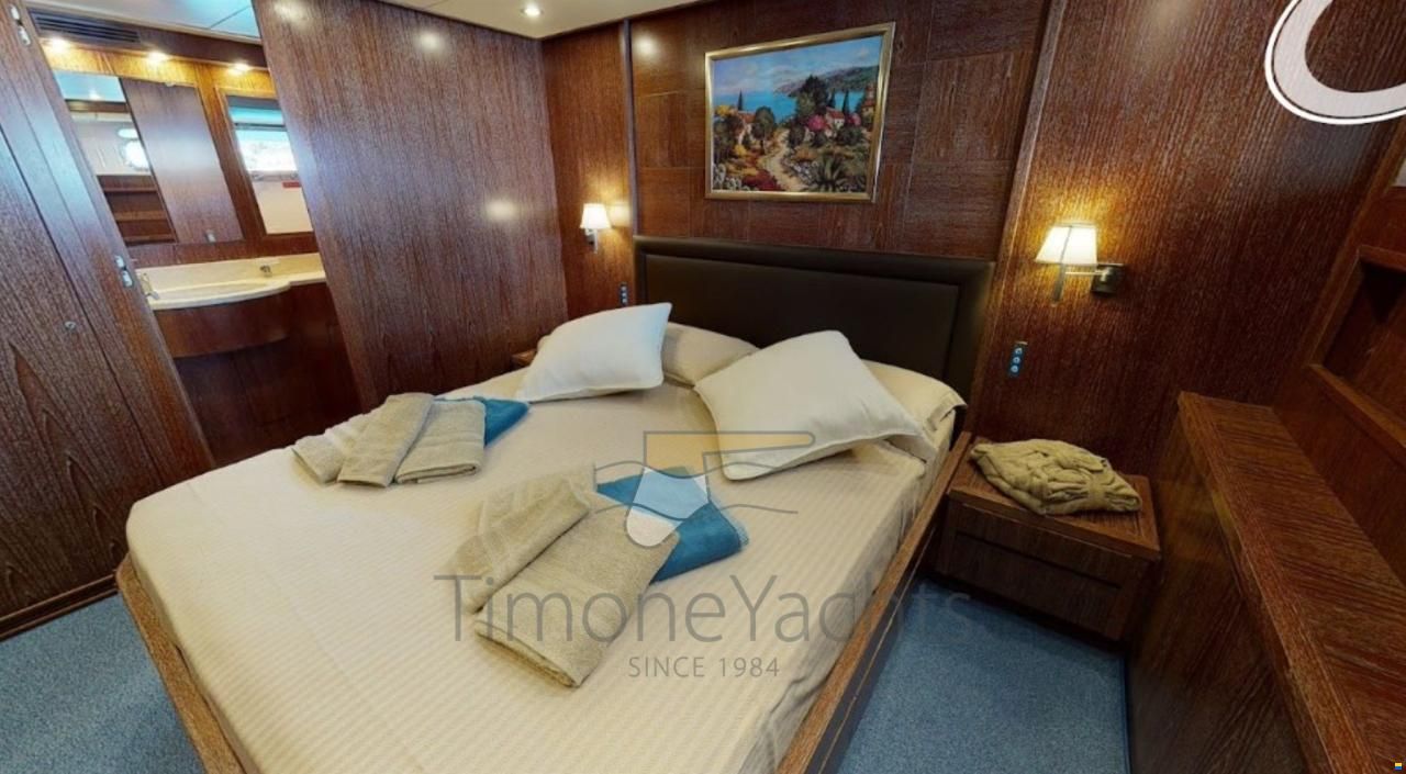 Cantieri di Pisa AKHIR 85