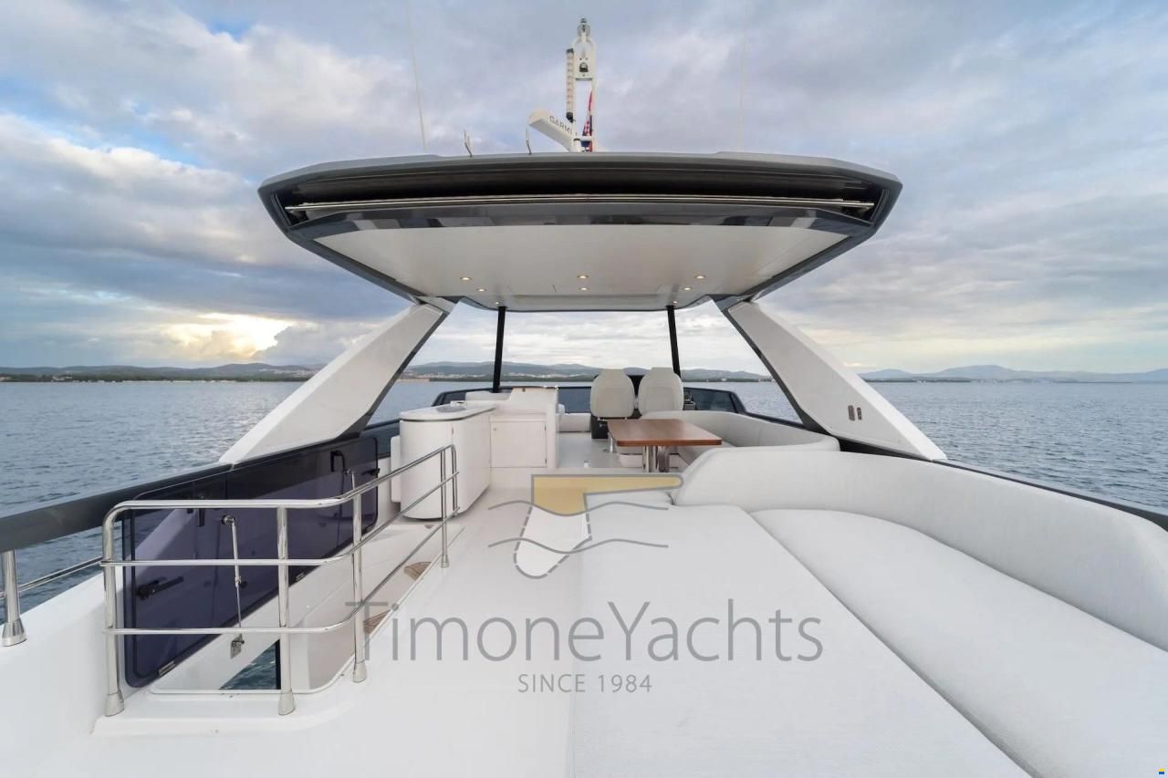 Azimut 68 flybridge