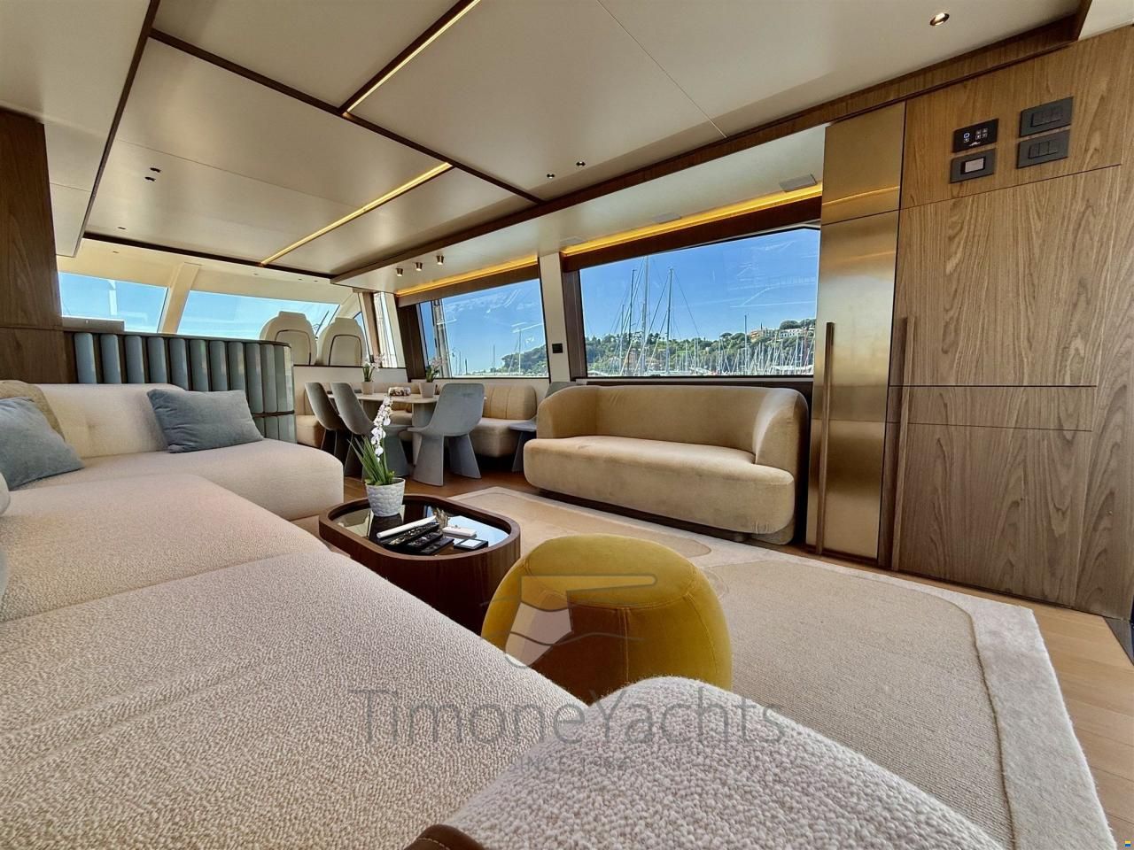 Azimut 72 Fly