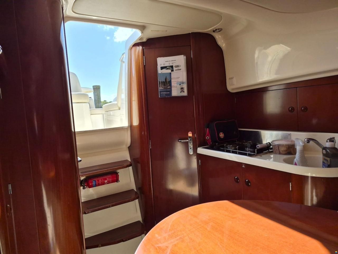 Jeanneau Leader 805