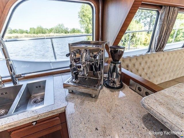 Feadship Classic 80ft - MY Spirit of Fre