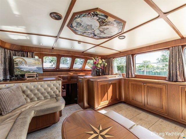 Feadship Classic 80ft - MY Spirit of Fre