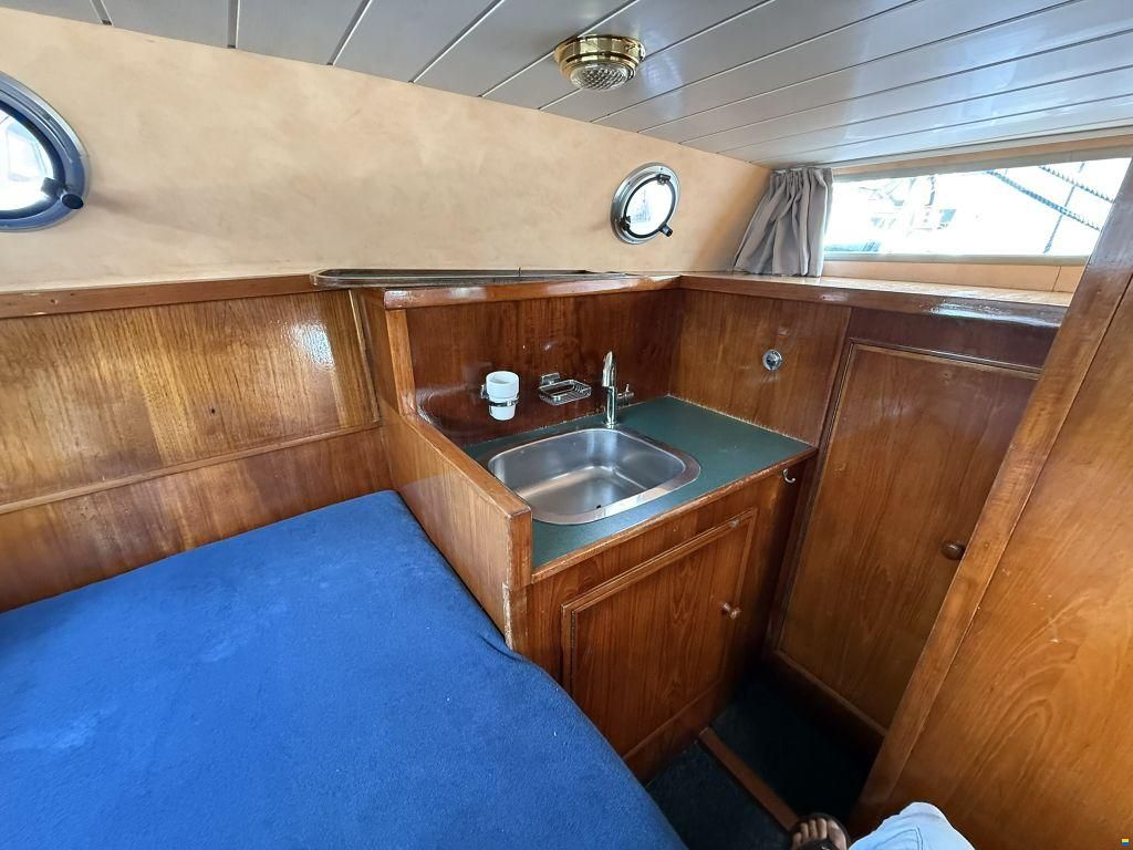 Hoekstra kruiser 1100