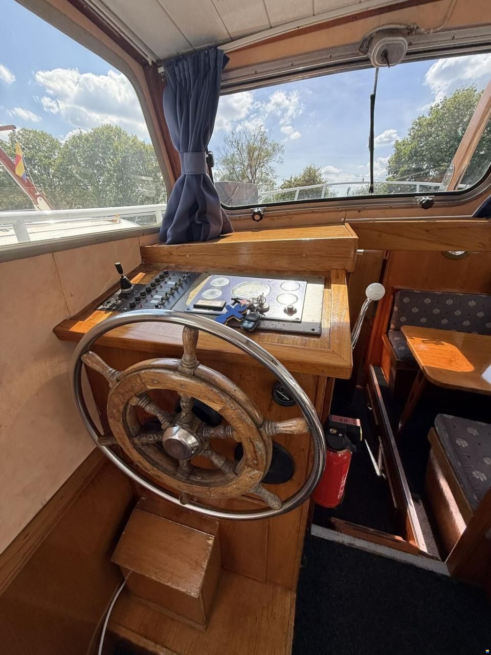 Hoekstra kruiser 1100