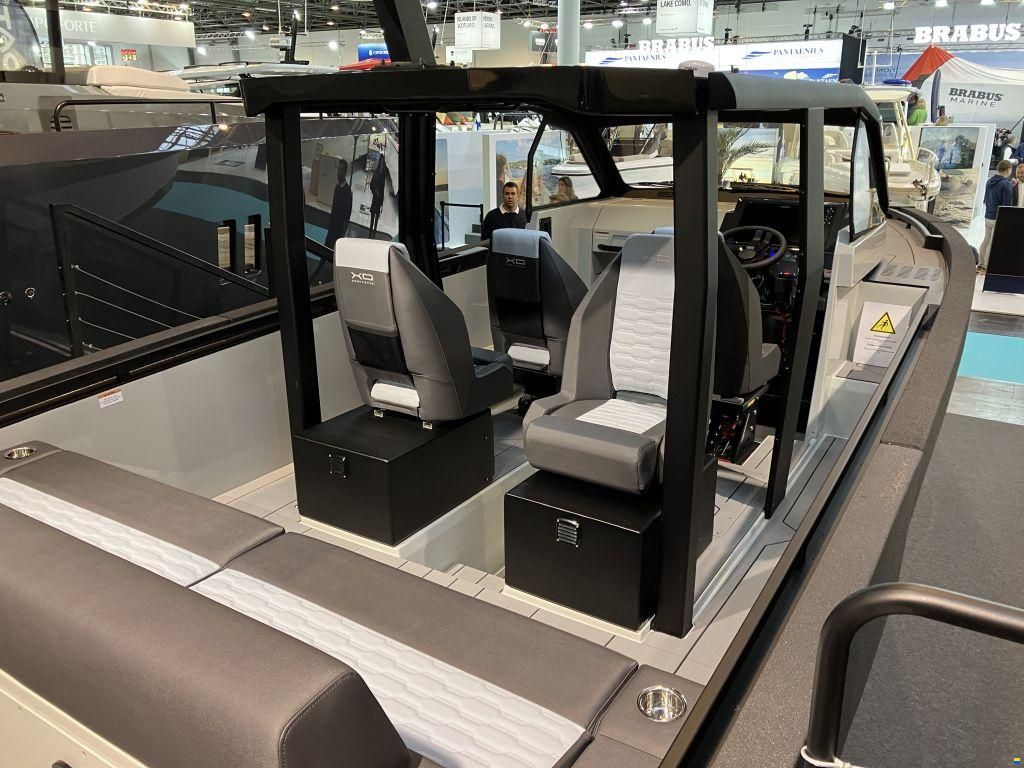 XO Boats DFNDR A8