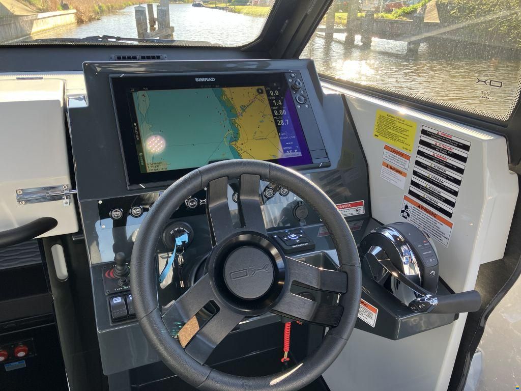 XO Boats DFNDR A8