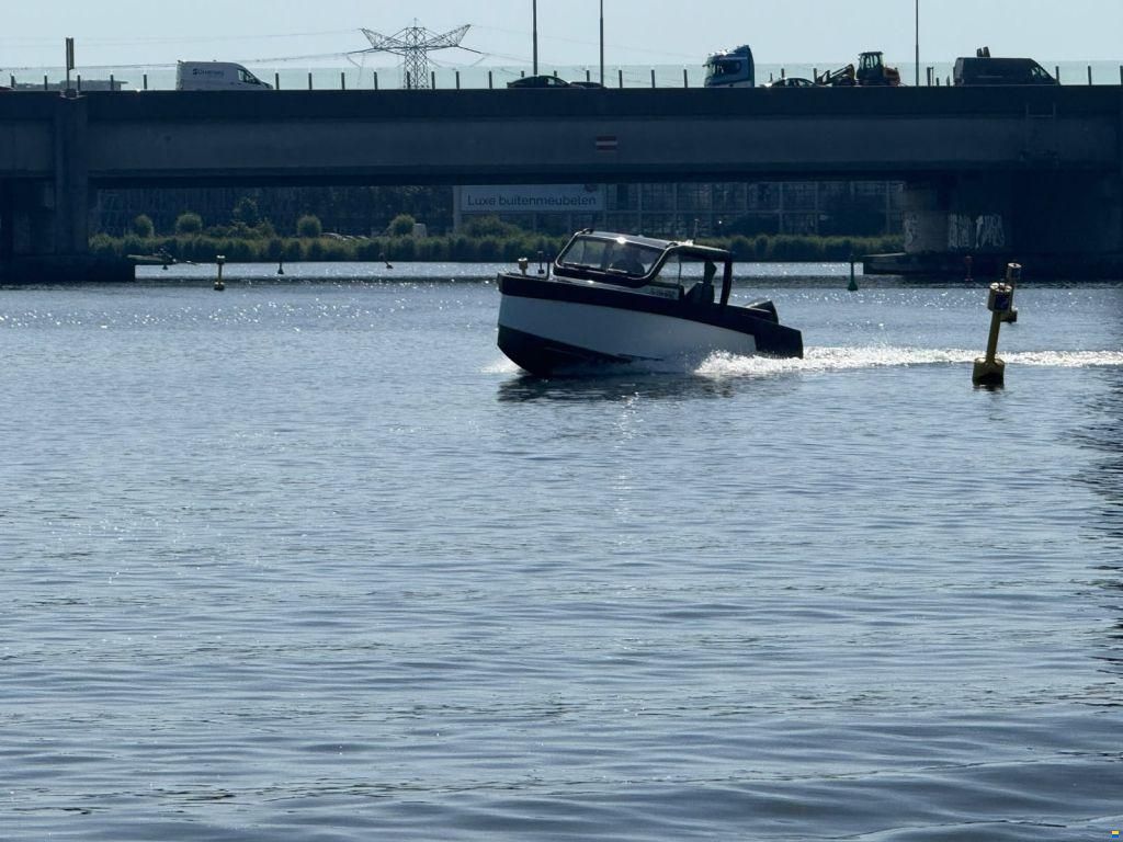 XO Boats DFNDR A8