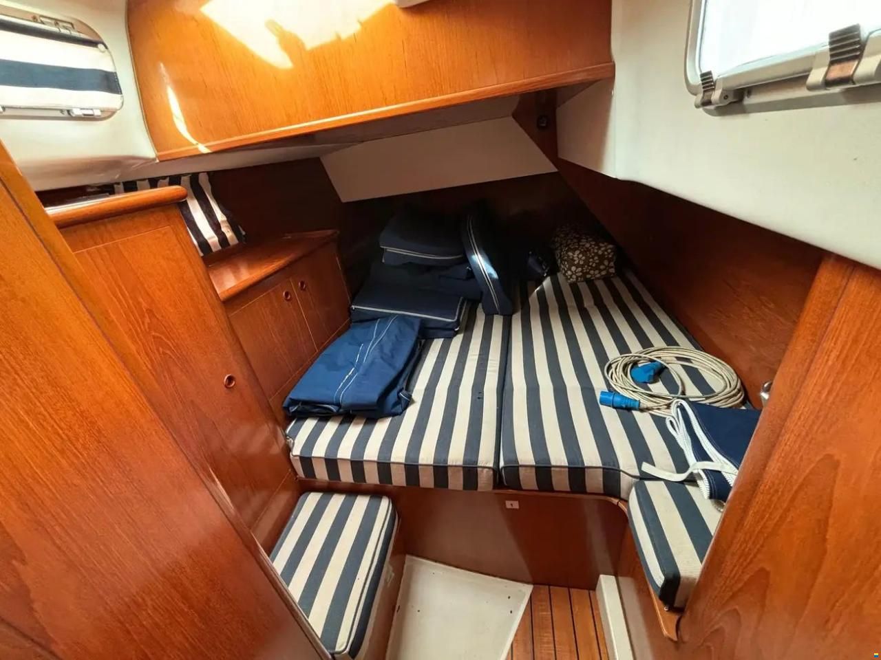 Beneteau 50