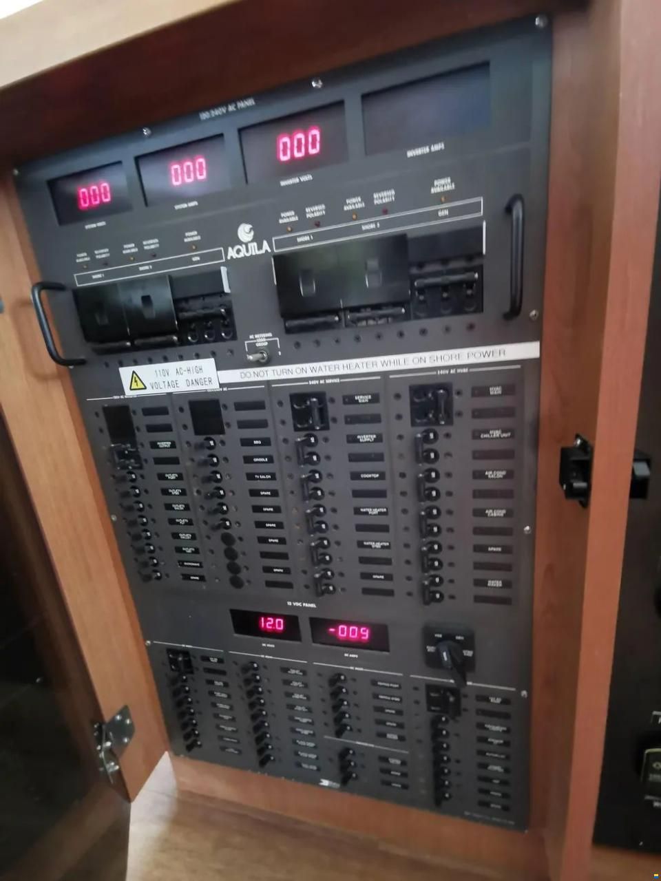 AQUILA 48