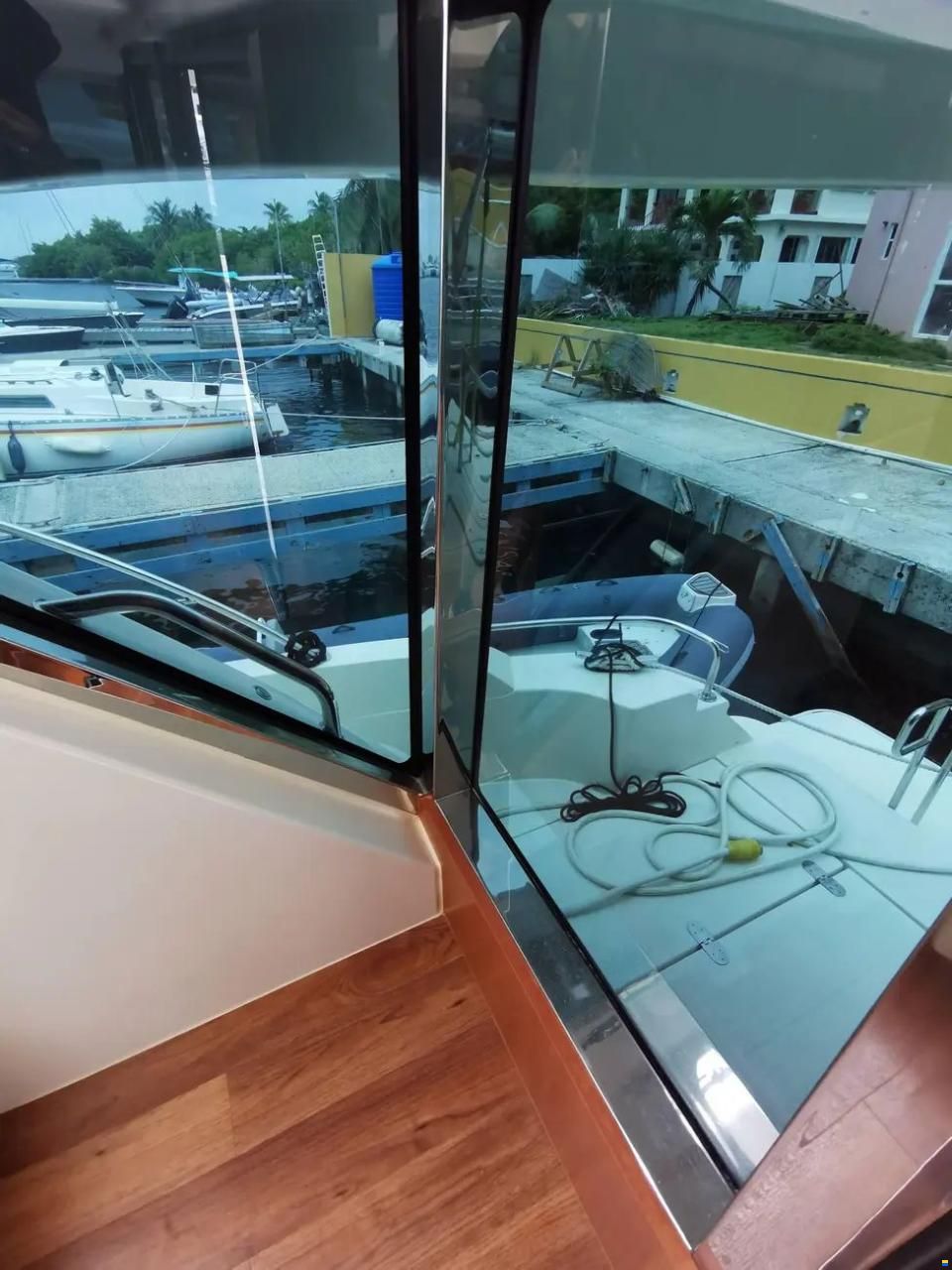 AQUILA 48