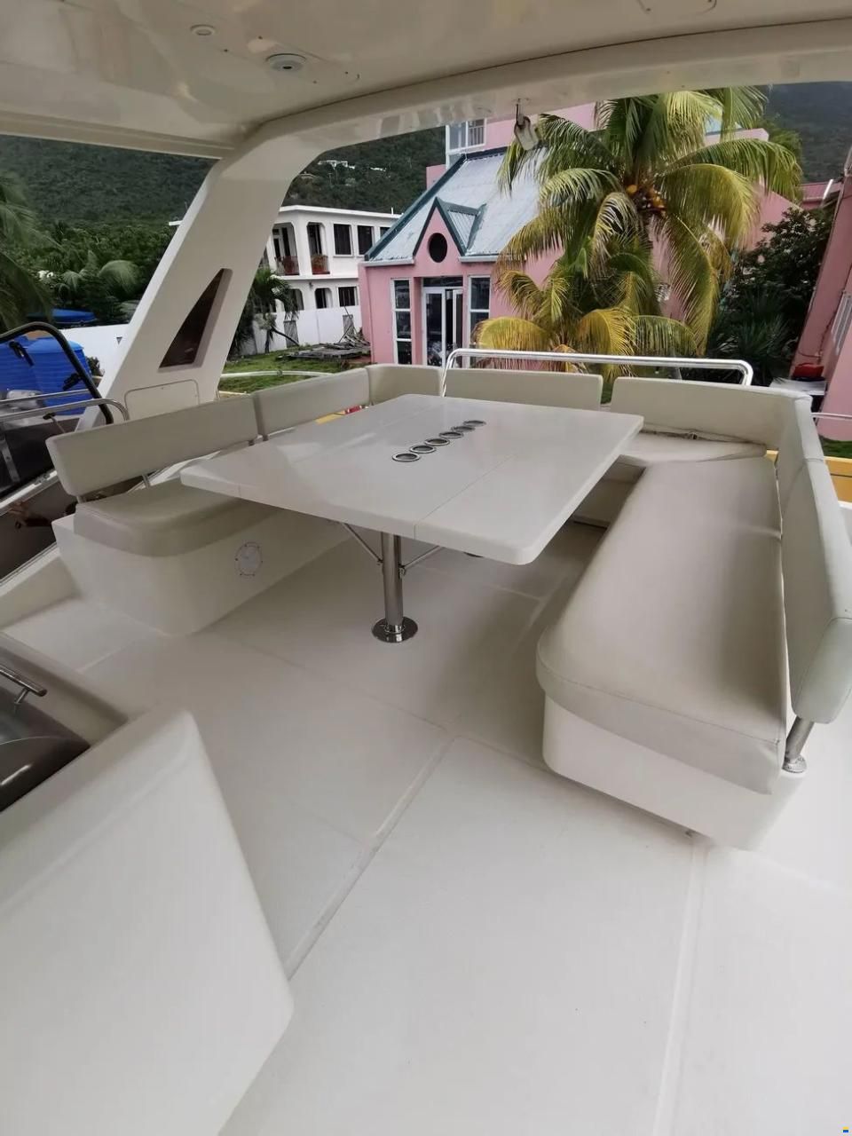 AQUILA 48