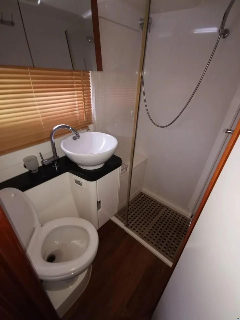 AQUILA 48