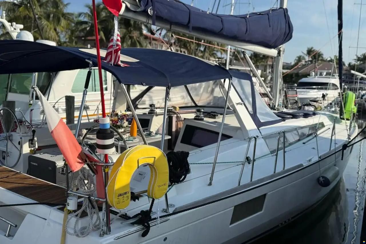 Beneteau Oceanis 48