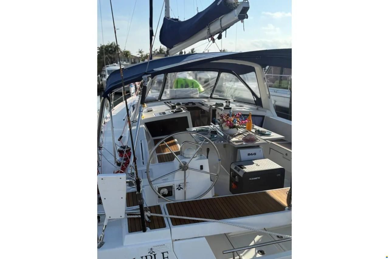 Beneteau Oceanis 48