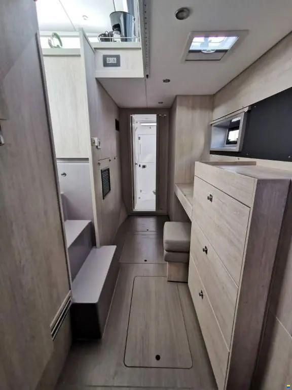 Leopard 43 Powercat