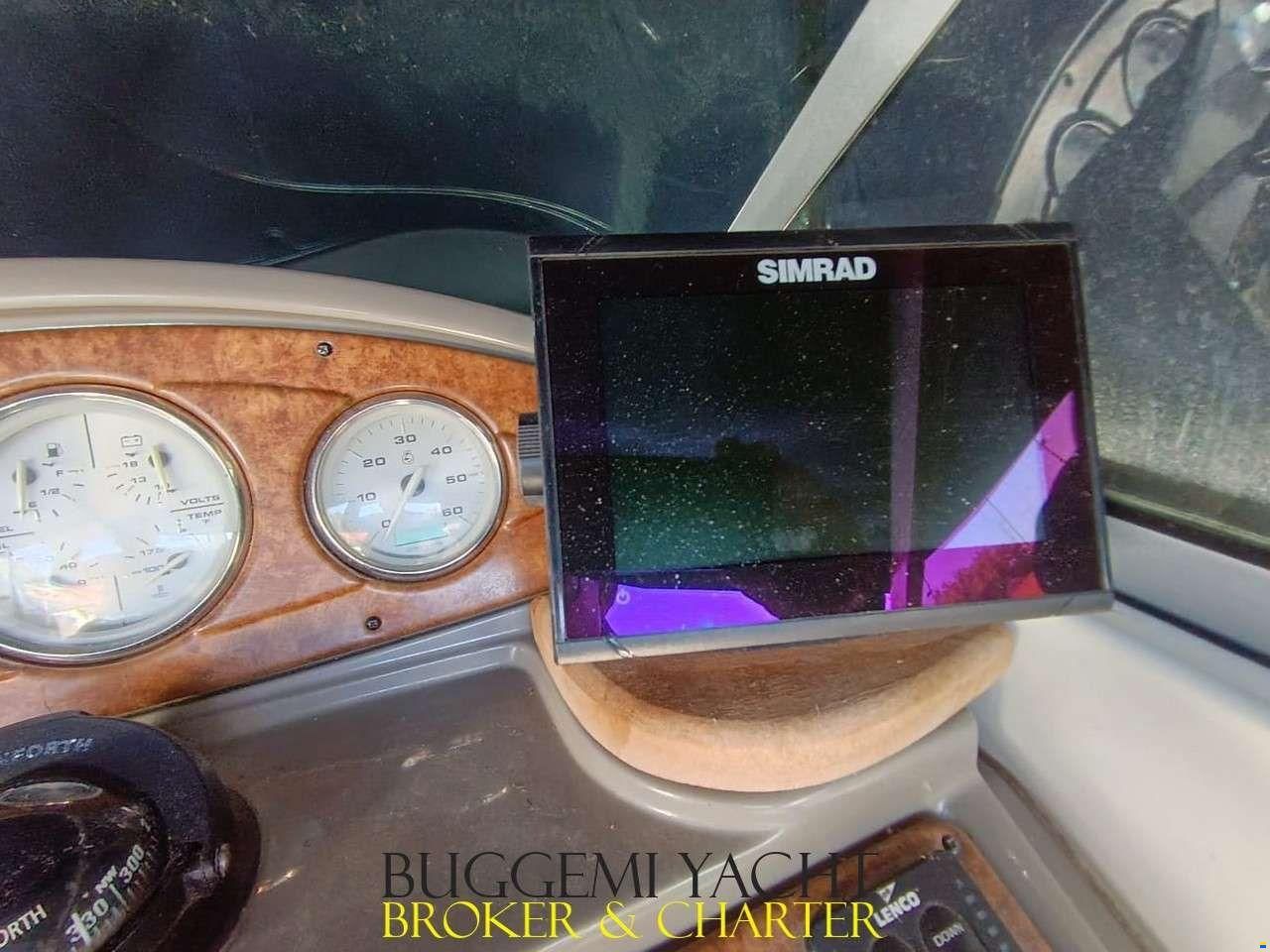 Rinker 260
