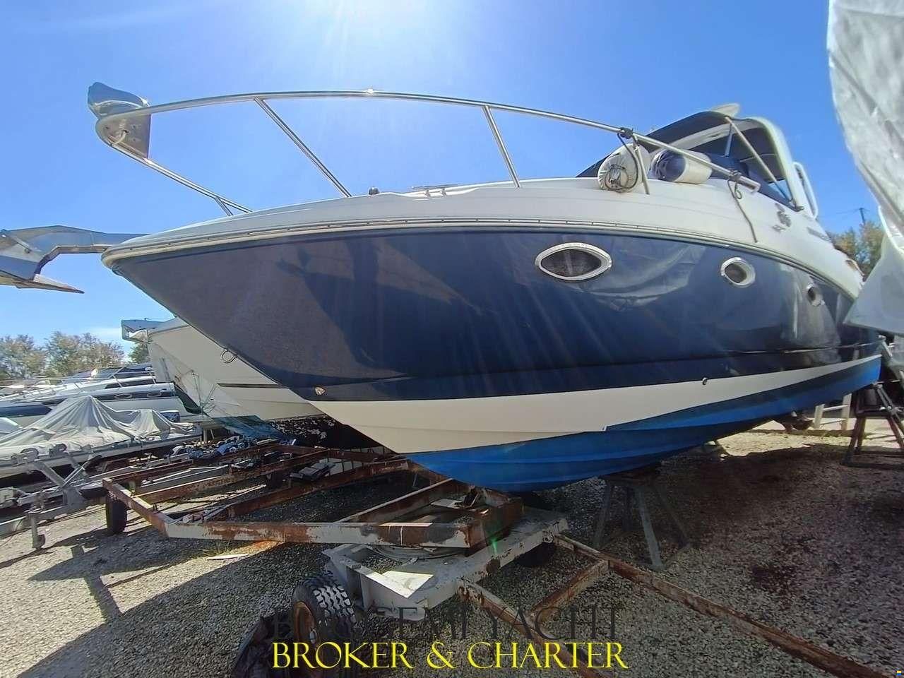 Rinker 260