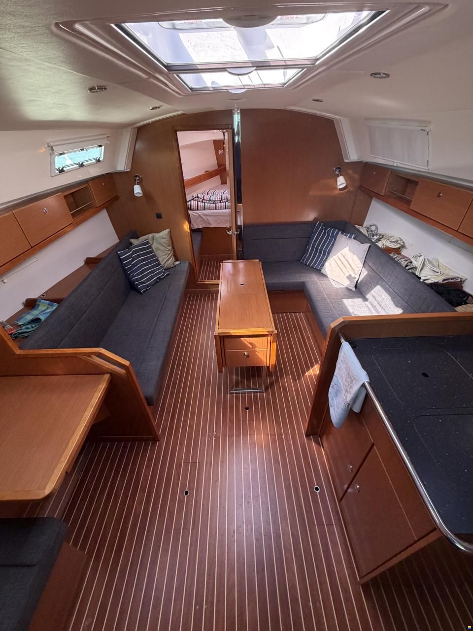 Bavaria Cruiser 36