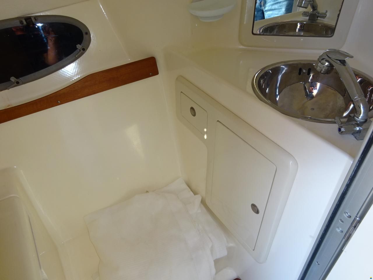 DANA Performance Boats 807