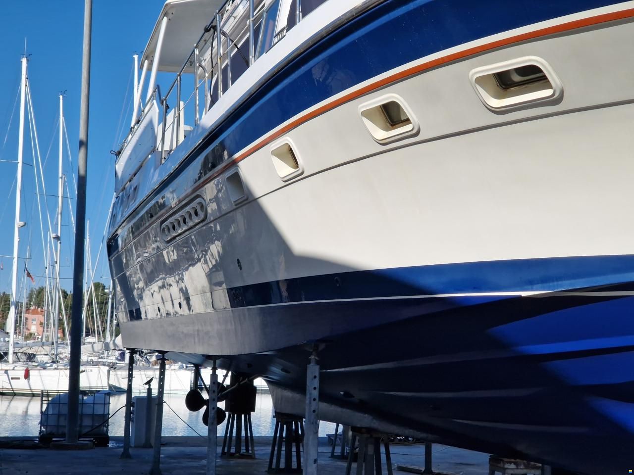 Trader 535 Signature