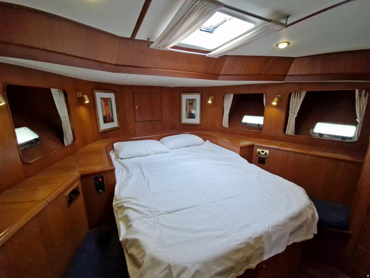 Trader 535 Signature
