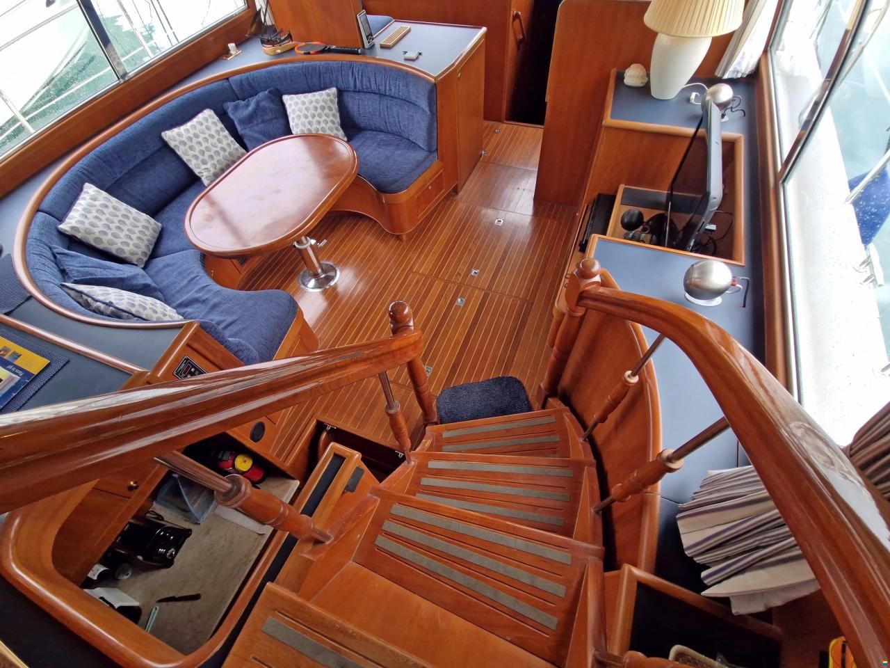 Trader 535 Signature