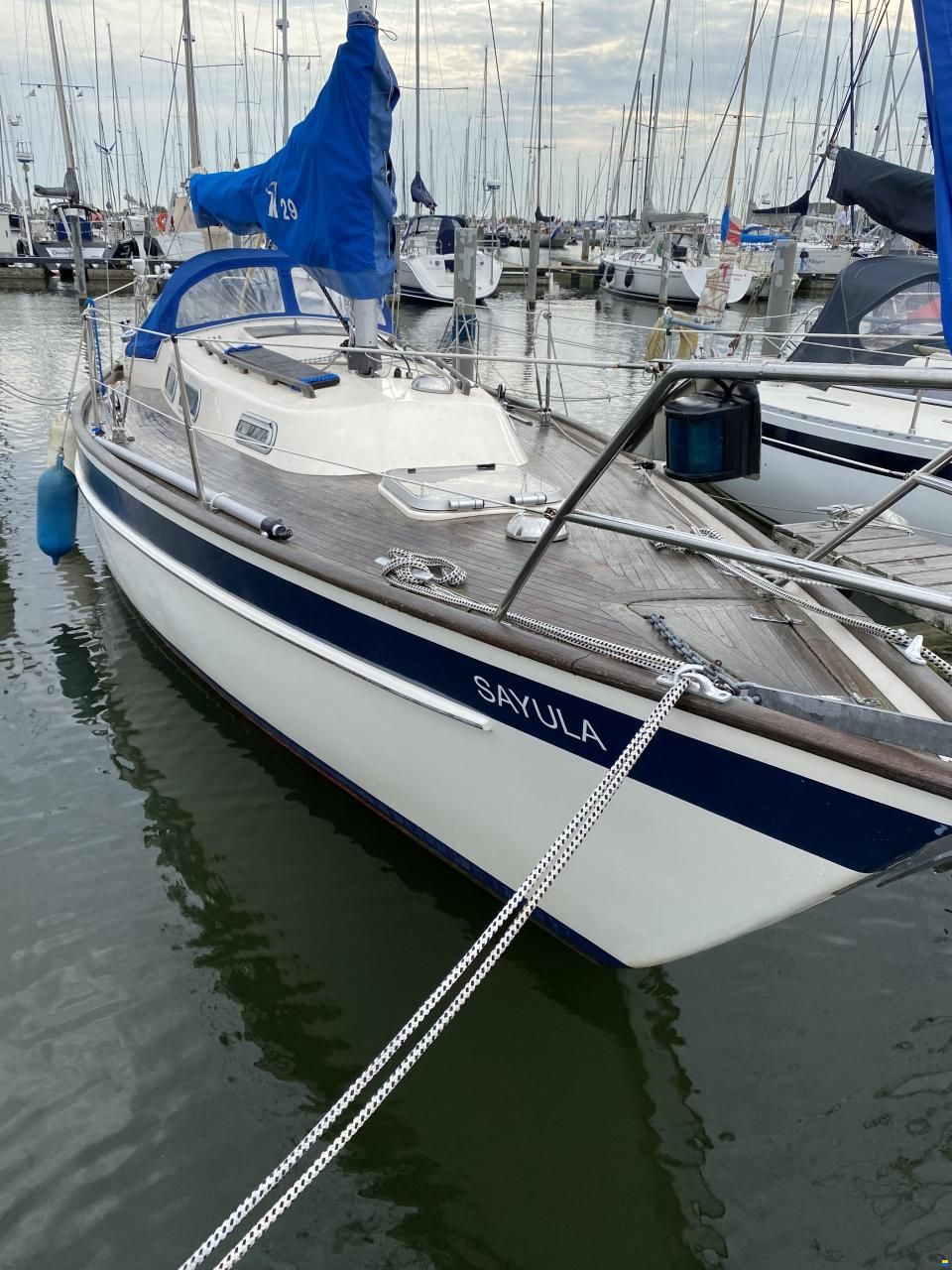 Hallberg-Rassy HR29