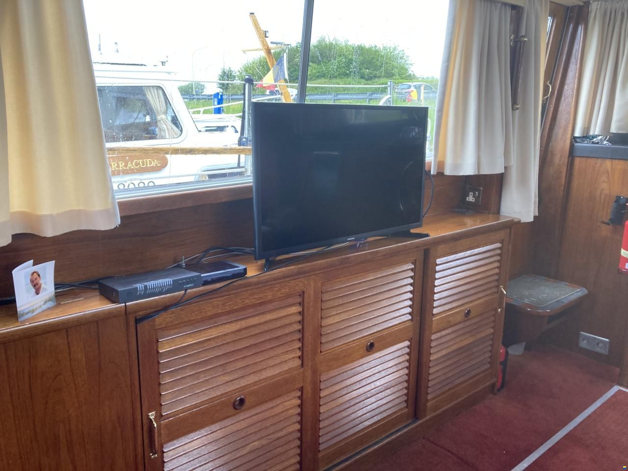 Broom Continental 37