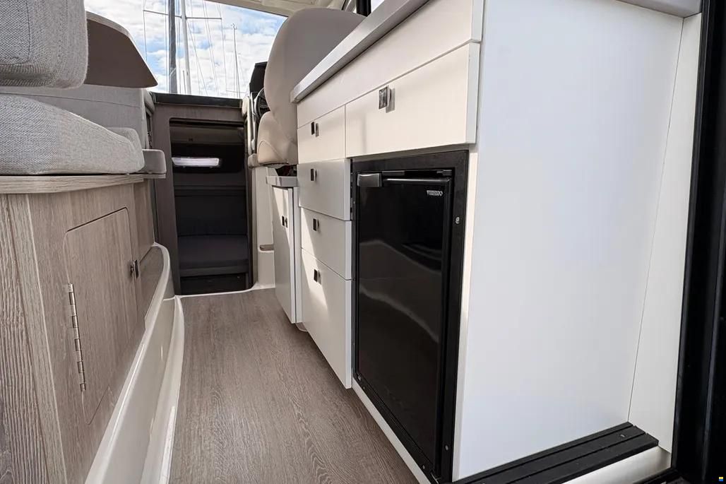 Quicksilver 905 Weekend